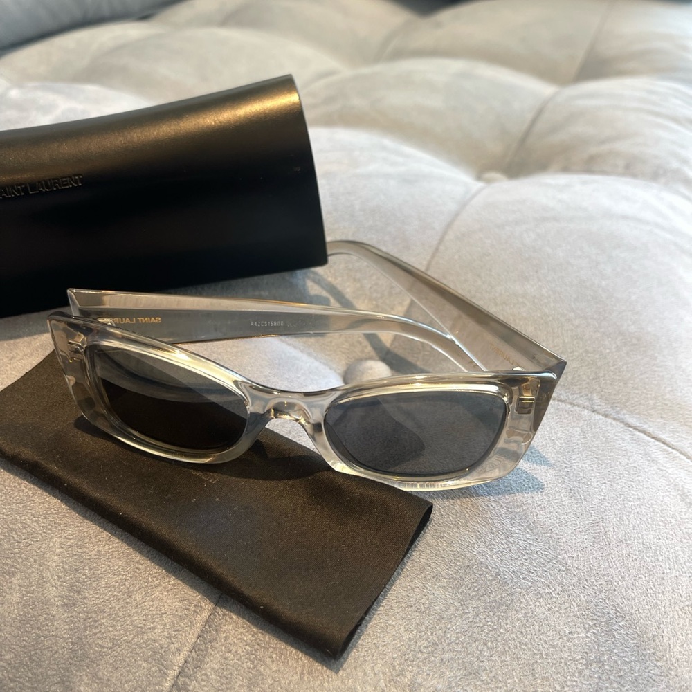 YSL silver glasses in amazing condition - Picture 2 of 11